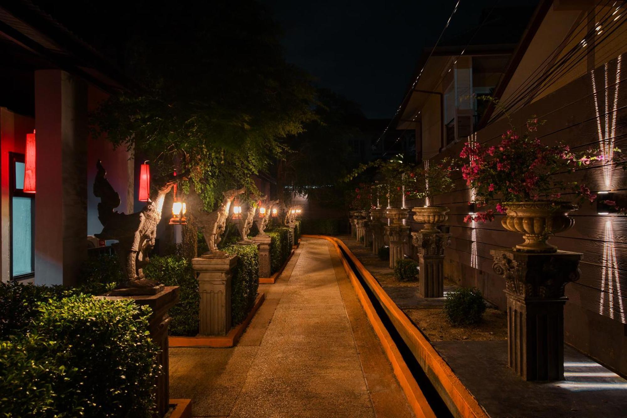 Tuana Hotels The Phulin Resort Karon Exterior foto